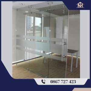 Vách ngăn kính cường lực phòng làm việc